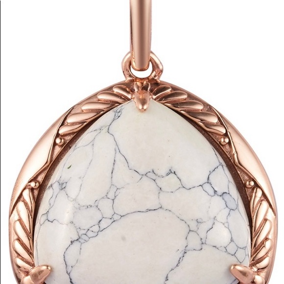 50 ctw White Howlite Pendant Necklace 20 Inch - Picture 5 of 7